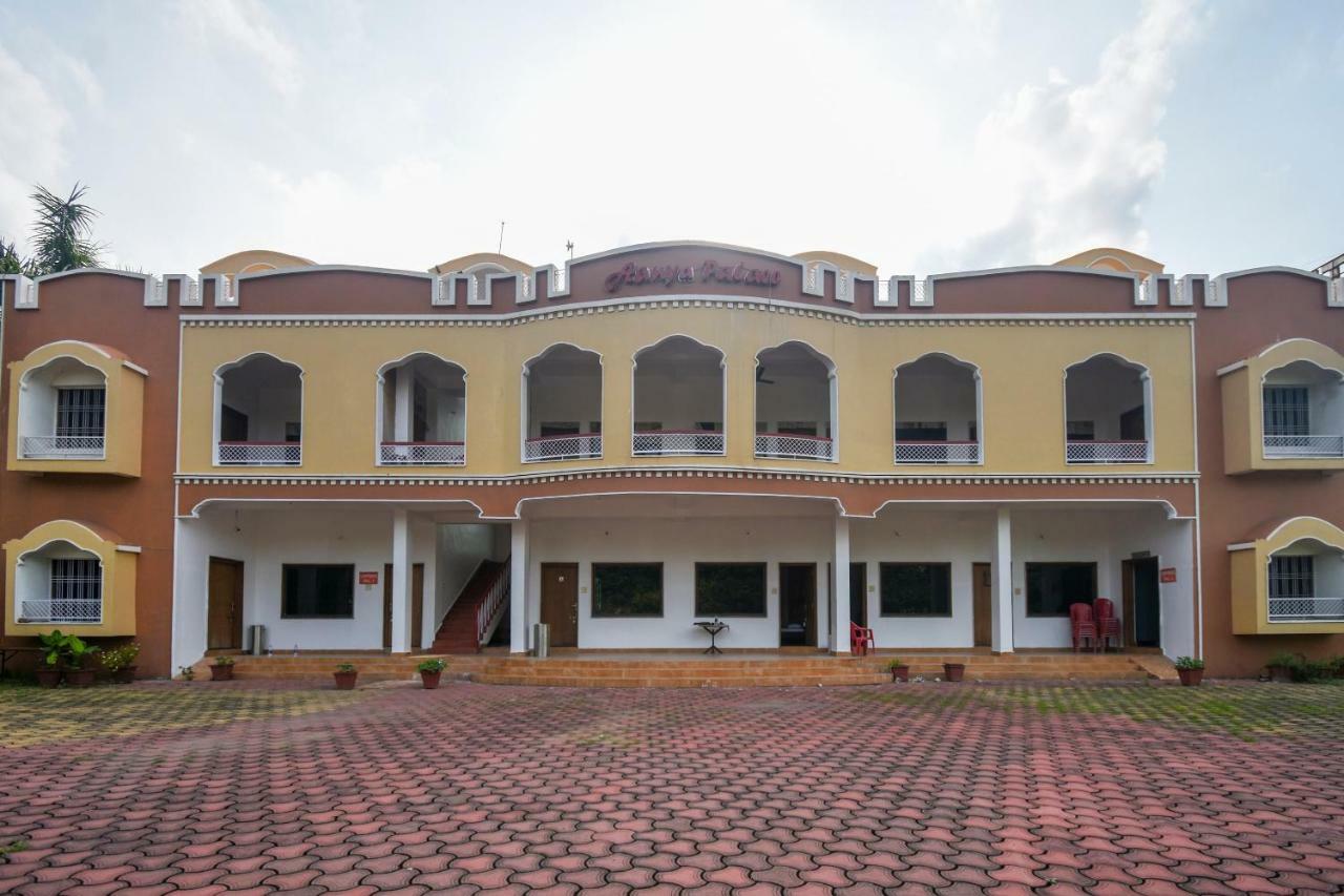 Oyo 47464 Hotel The Country Club Bilaspur  Exterior photo